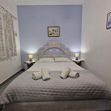 Porto Apergis Lejlighedshotel Agios Ioannis  Eksteriør billede